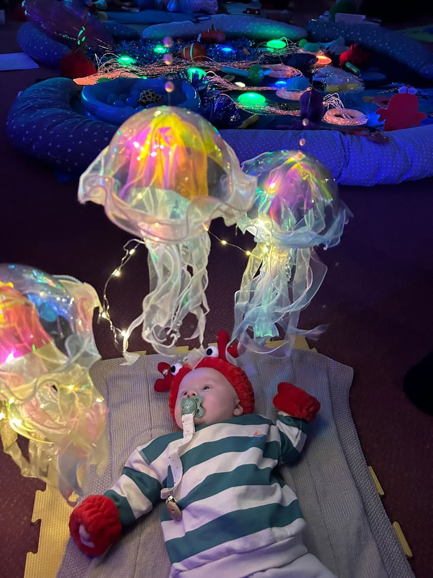 EF089F8C-3CEE-412A-BC79-B78A151E4489